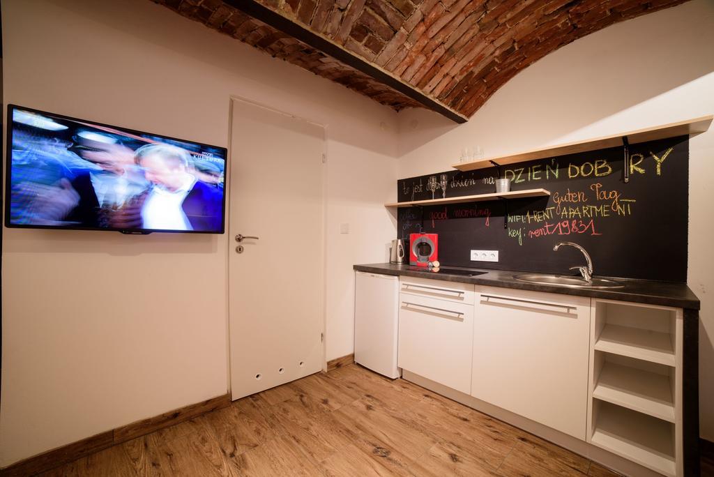 Cracow Rent Apartments - Spacious Apartments For 2-7 People In Quiet Area - Kolberga Street Nr 3 - 10 Min To Main Square By Foot Krasków Εξωτερικό φωτογραφία