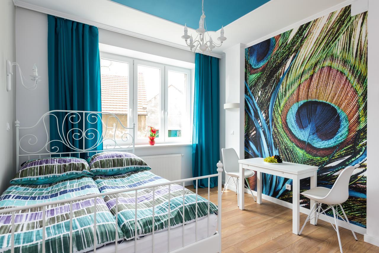 Cracow Rent Apartments - Spacious Apartments For 2-7 People In Quiet Area - Kolberga Street Nr 3 - 10 Min To Main Square By Foot Krasków Εξωτερικό φωτογραφία